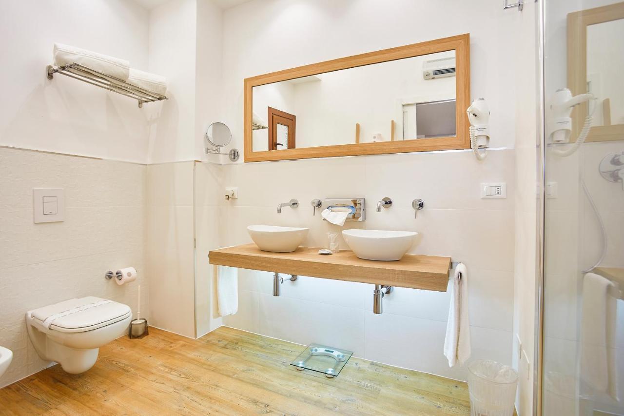 La Tavernetta Hotel 4*