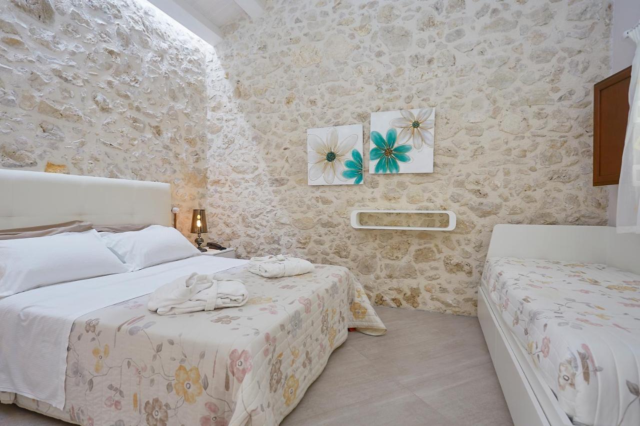 La Tavernetta 4* Scopello (Sicily)