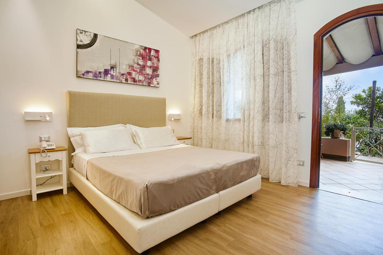 Hotel La Tavernetta 4*