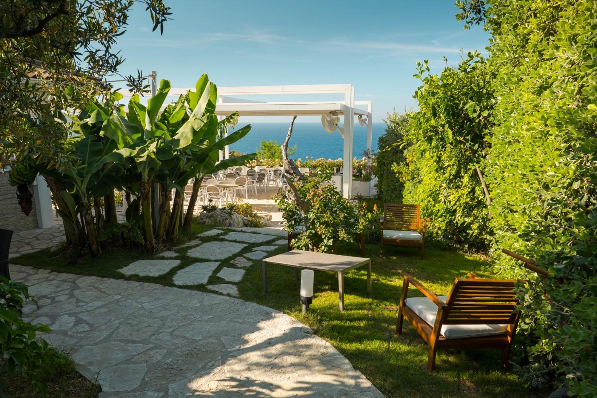 La Tavernetta Hotel 4*